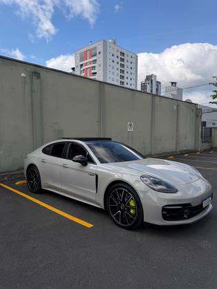 PORSCHE PANAMERA 2.9 V6 E-HYBRID 4S PDK PORSCHE PANAMERA 2.9 V6 E-HYBRID 4S PDK